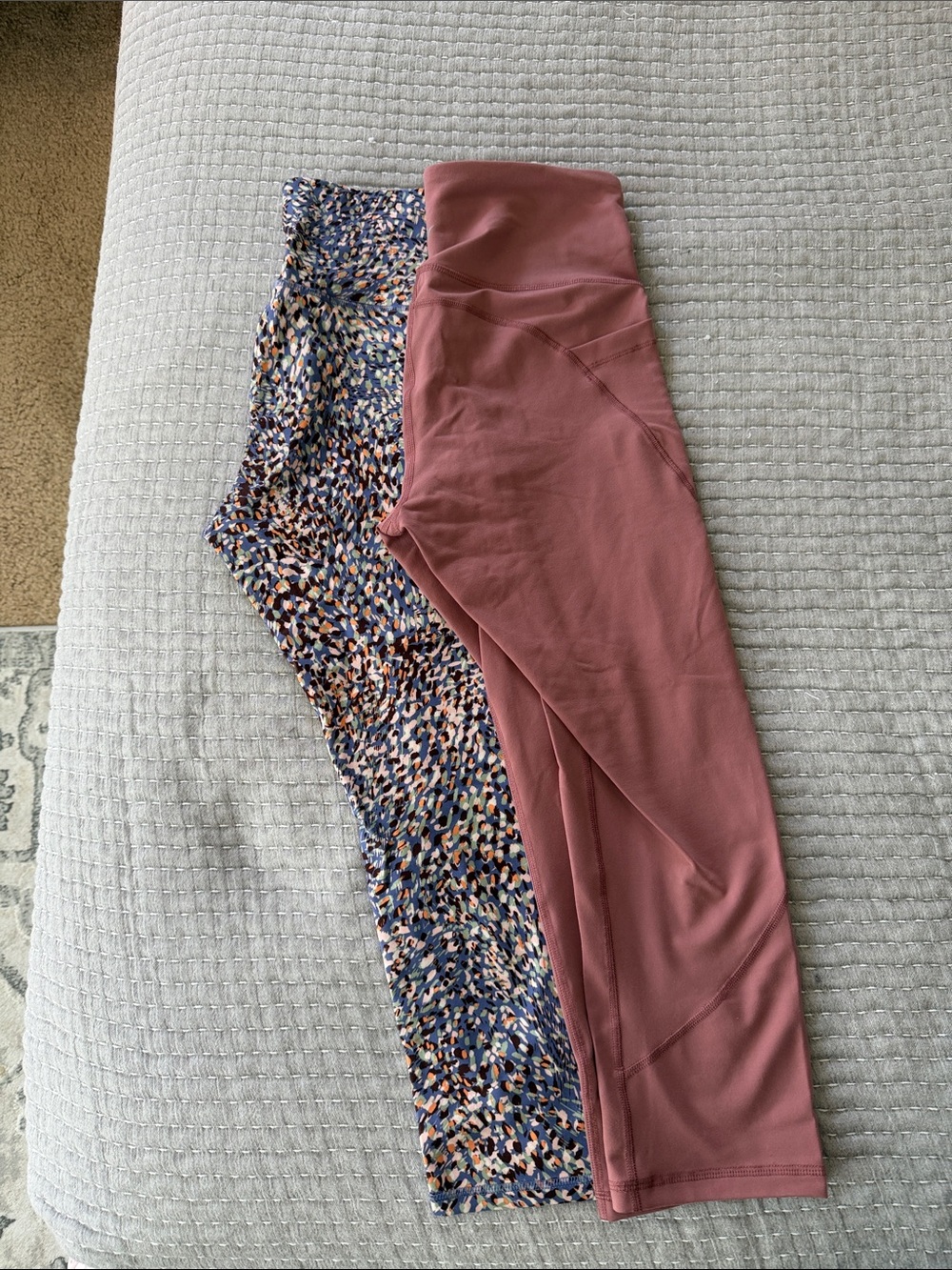 Old Navy 3/4 Length Leggings - Set of 2